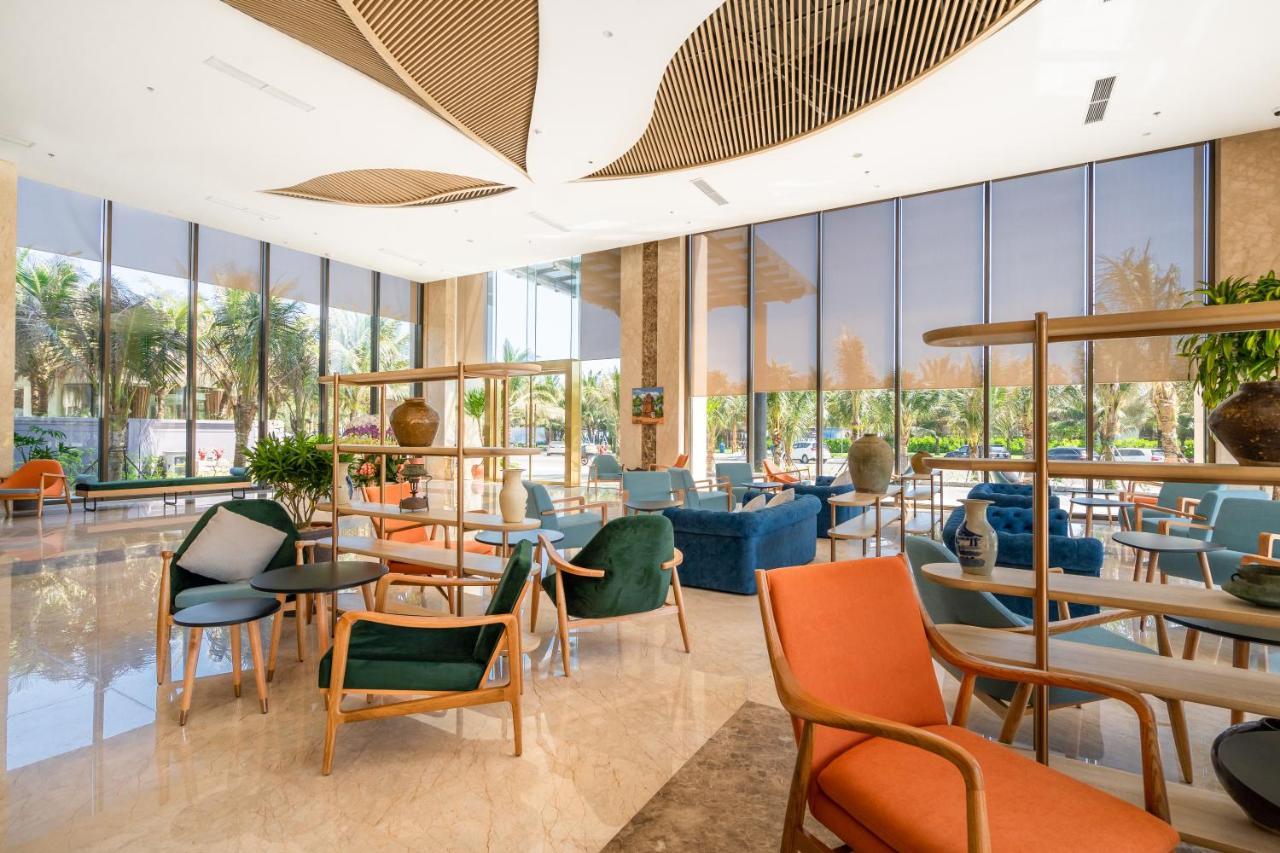 Sala Grand Tuyhoa Hotel Tuy Hoa Exteriör bild