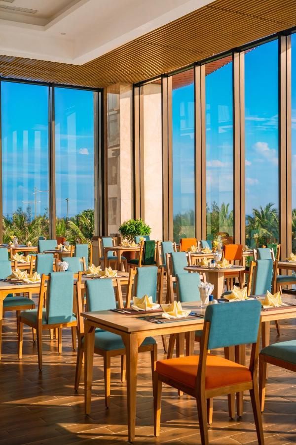Sala Grand Tuyhoa Hotel Tuy Hoa Exteriör bild