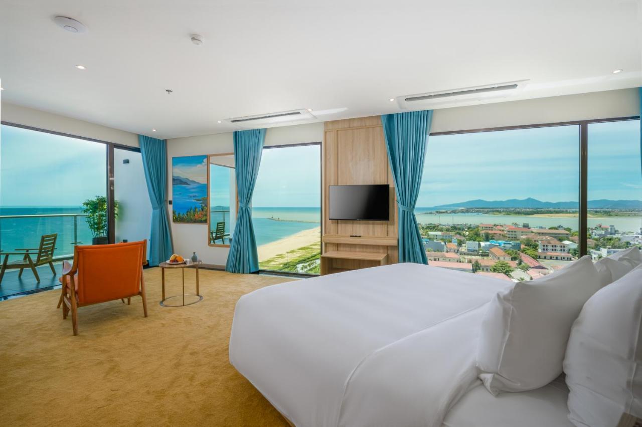 Sala Grand Tuyhoa Hotel Tuy Hoa Exteriör bild