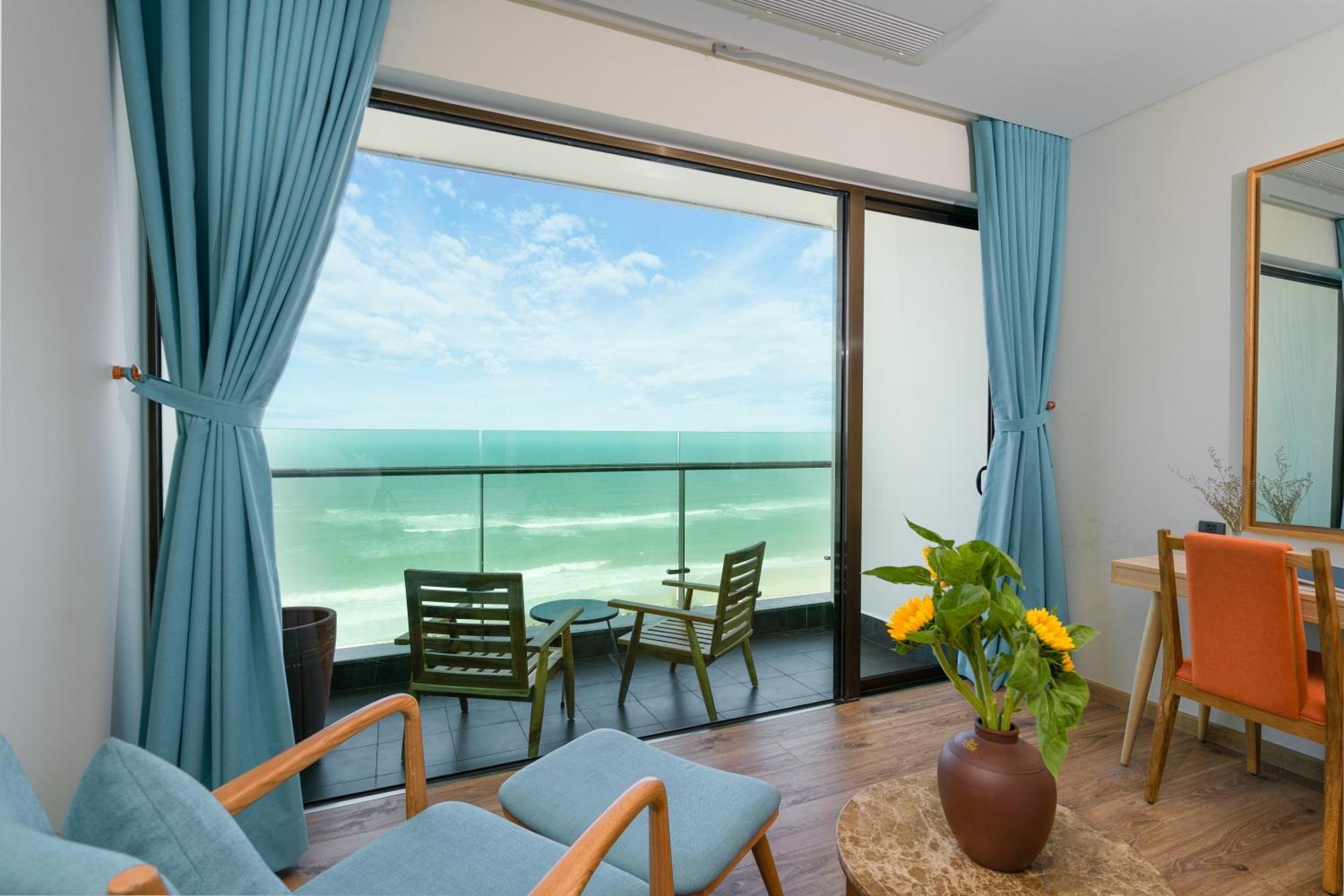 Sala Grand Tuyhoa Hotel Tuy Hoa Rum bild